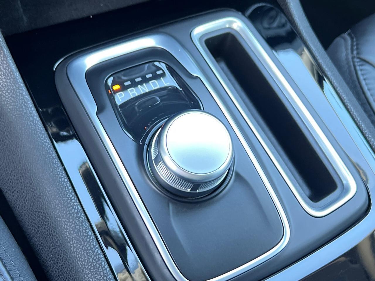 2023 Chrysler 300 Touring Hagerstown MD