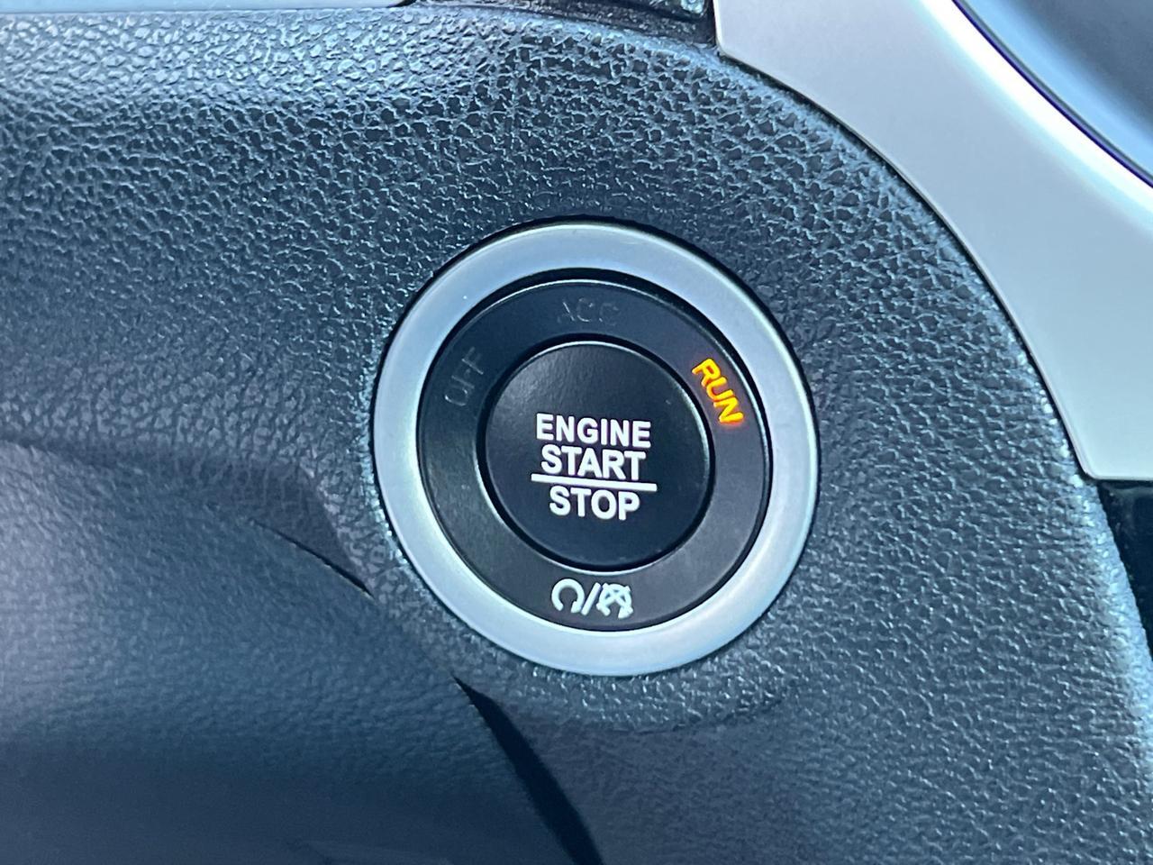 2023 Chrysler 300 Touring Hagerstown MD