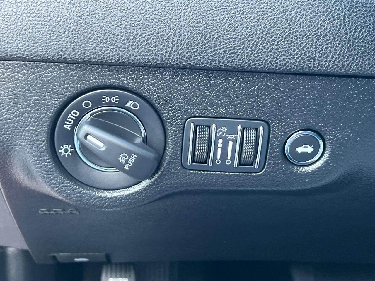 2023 Chrysler 300 Touring Hagerstown MD