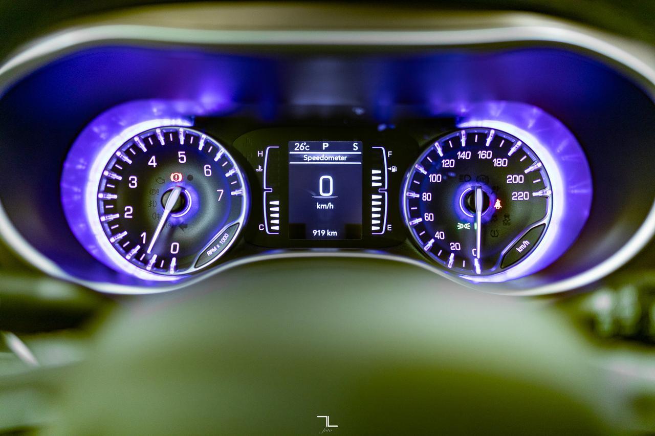 2023 Chrysler Grand Caravan SXT BCam Captains Chairs Red Deer AB