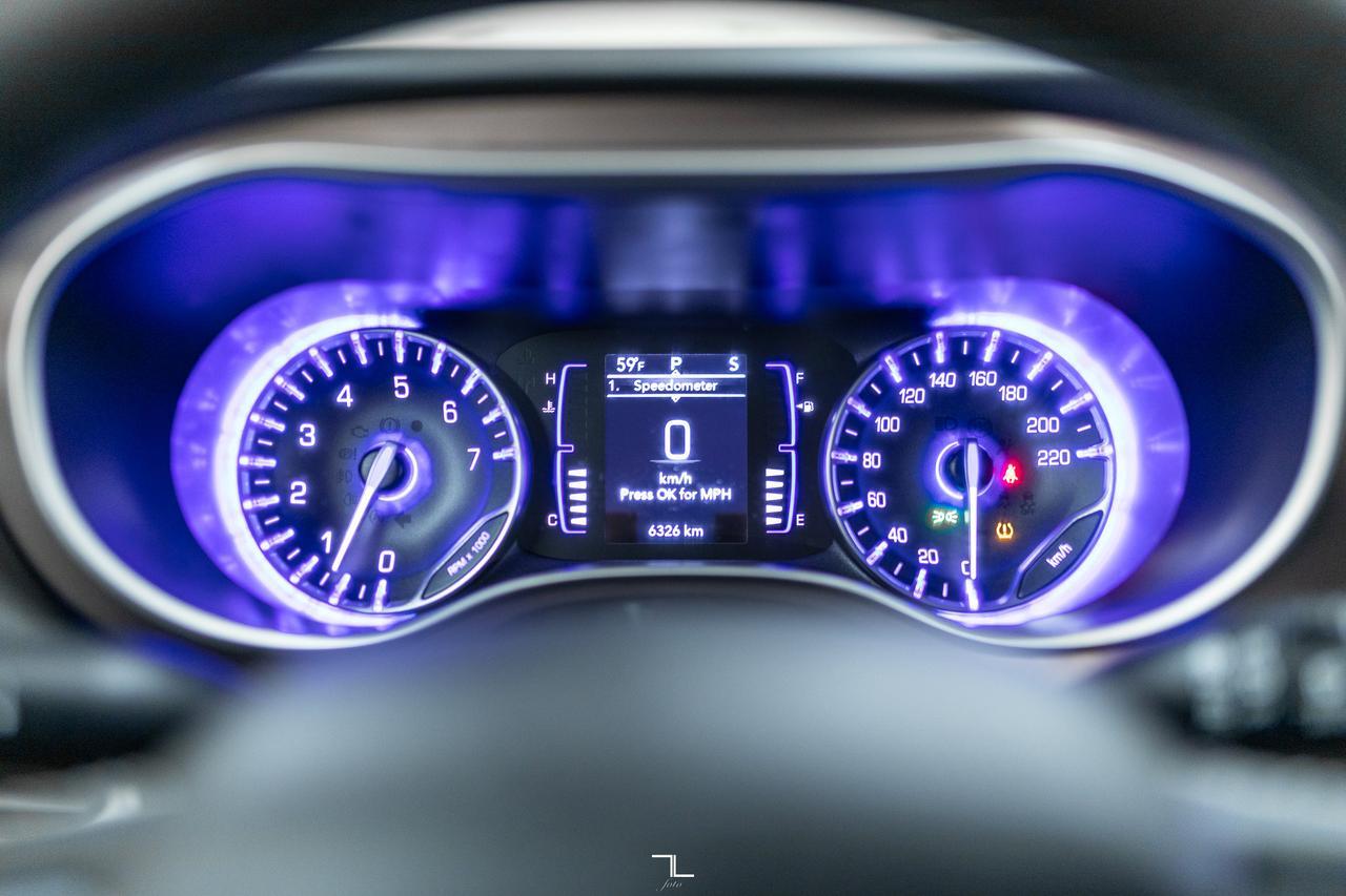 2023 Chrysler Grand Caravan SXT BCam Red Deer AB