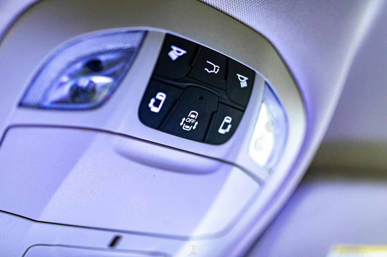 2023 Chrysler Grand Caravan SXT BCam Red Deer AB