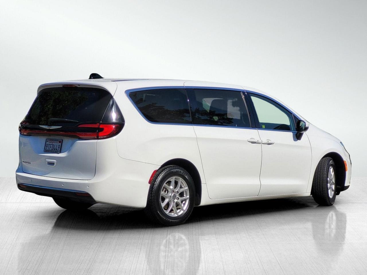 2023 Chrysler PACIFICA TOURING L Roseville CA