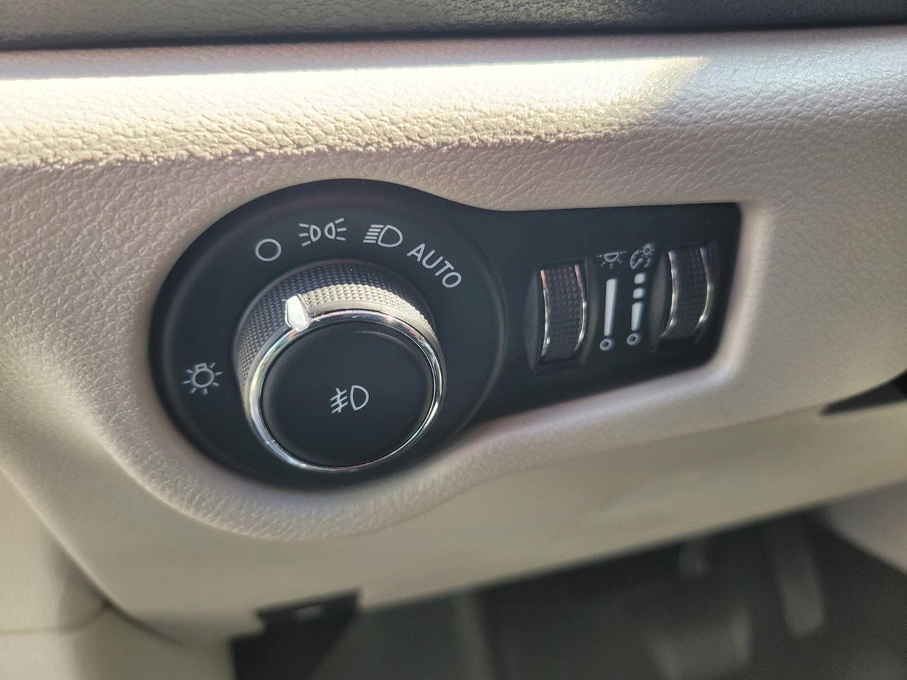 2023 Chrysler PACIFICA TOURING L Roseville CA
