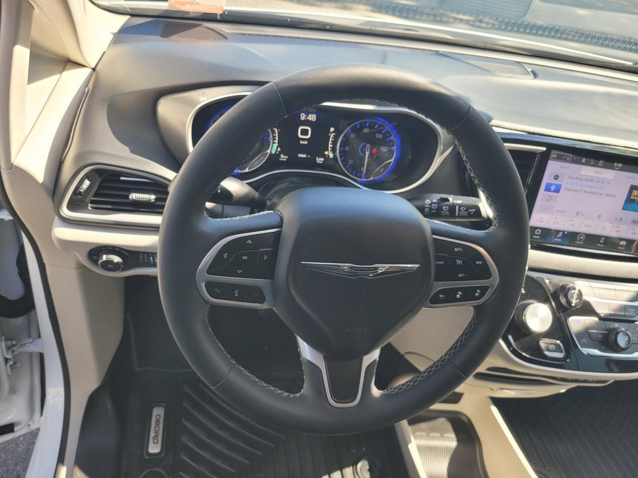 2023 Chrysler PACIFICA TOURING L Roseville CA