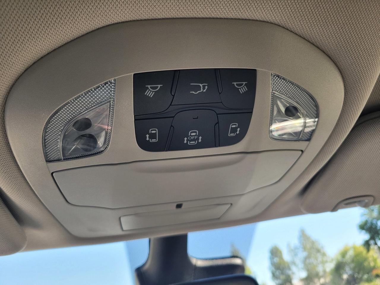 2023 Chrysler PACIFICA TOURING L Roseville CA