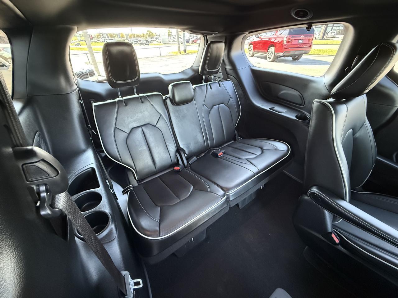 2023 Chrysler Pacifica Hybrid Limited Knoxville TN