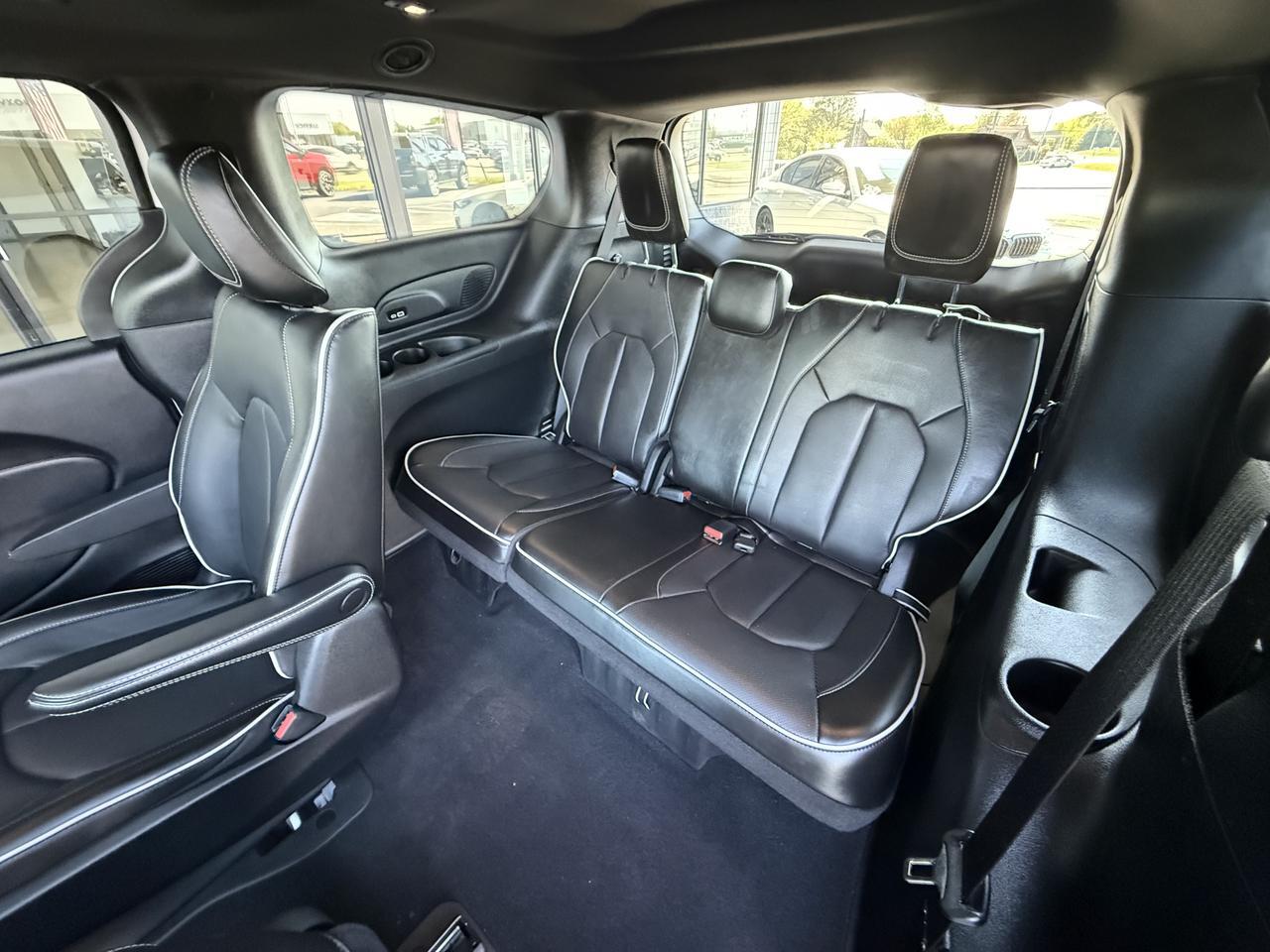 2023 Chrysler Pacifica Hybrid Limited Knoxville TN