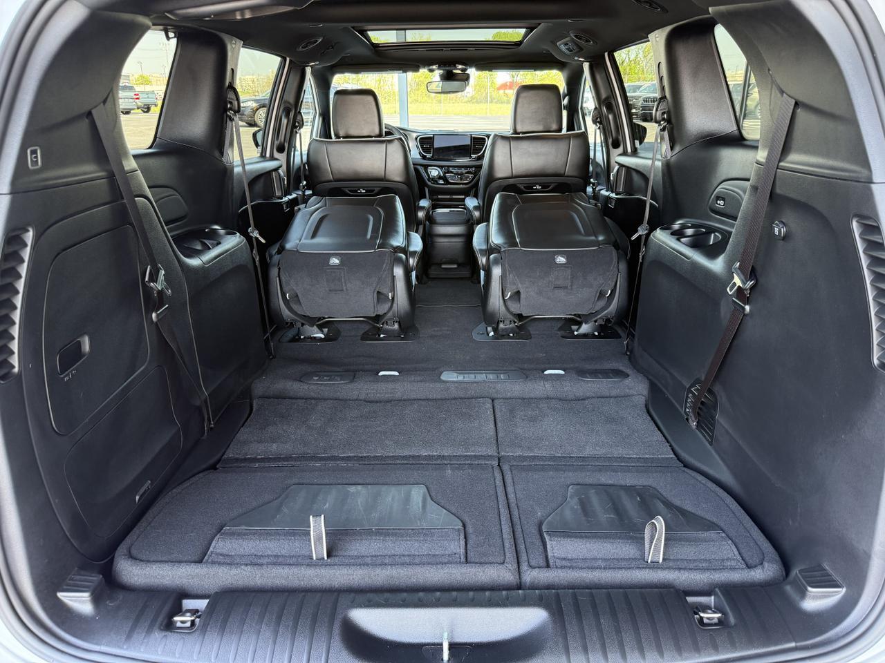 2023 Chrysler Pacifica Hybrid Limited Knoxville TN