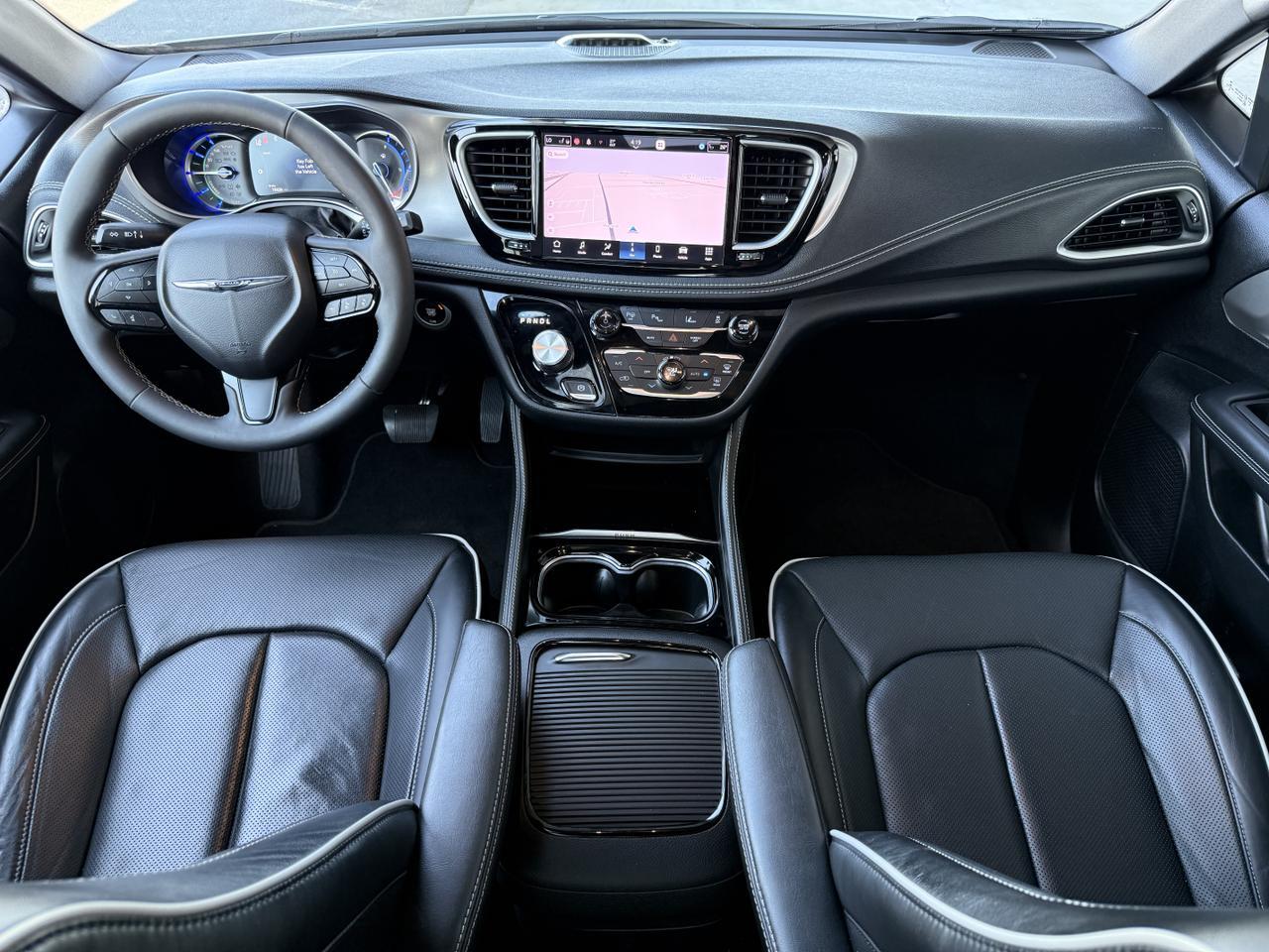 2023 Chrysler Pacifica Hybrid Limited Knoxville TN