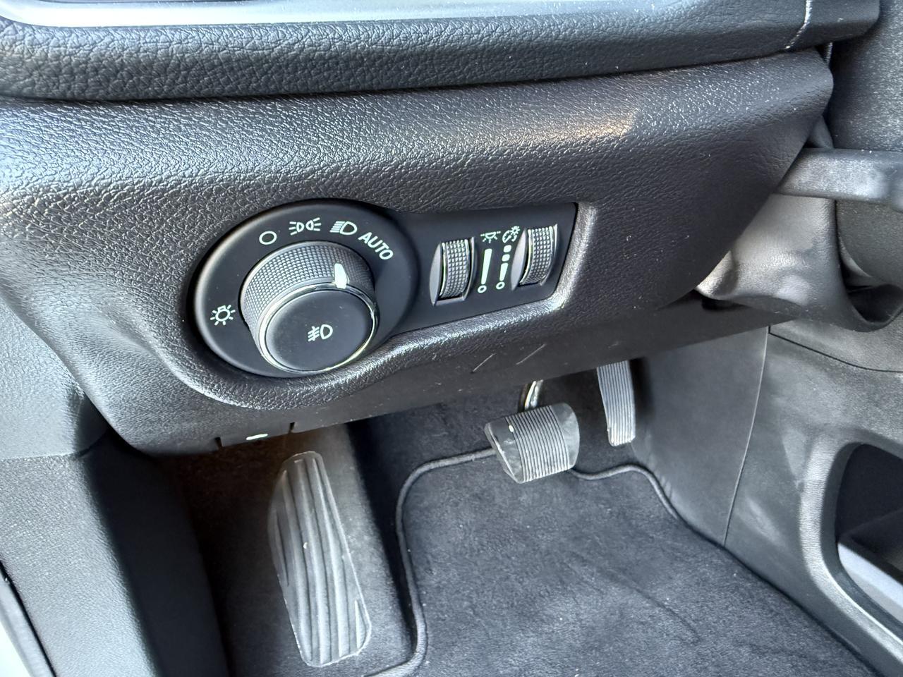 2023 Chrysler Pacifica Hybrid Limited Knoxville TN