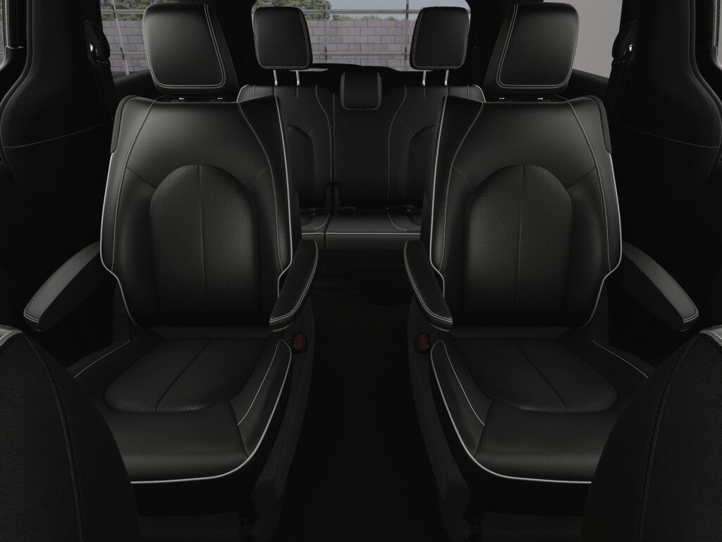 2023 Chrysler Pacifica Hybrid Limited Owego NY