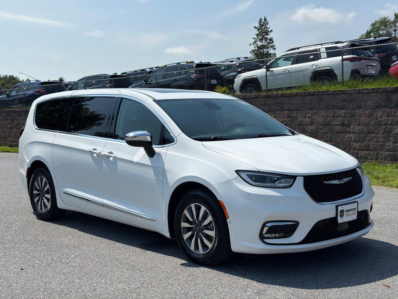 2023 Chrysler Pacifica