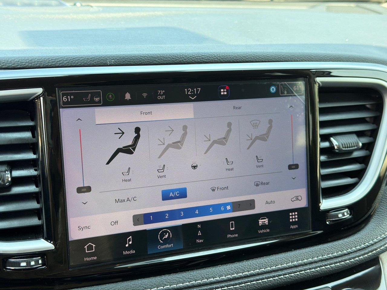 2023 Chrysler Pacifica Hybrid Limited Hagerstown MD