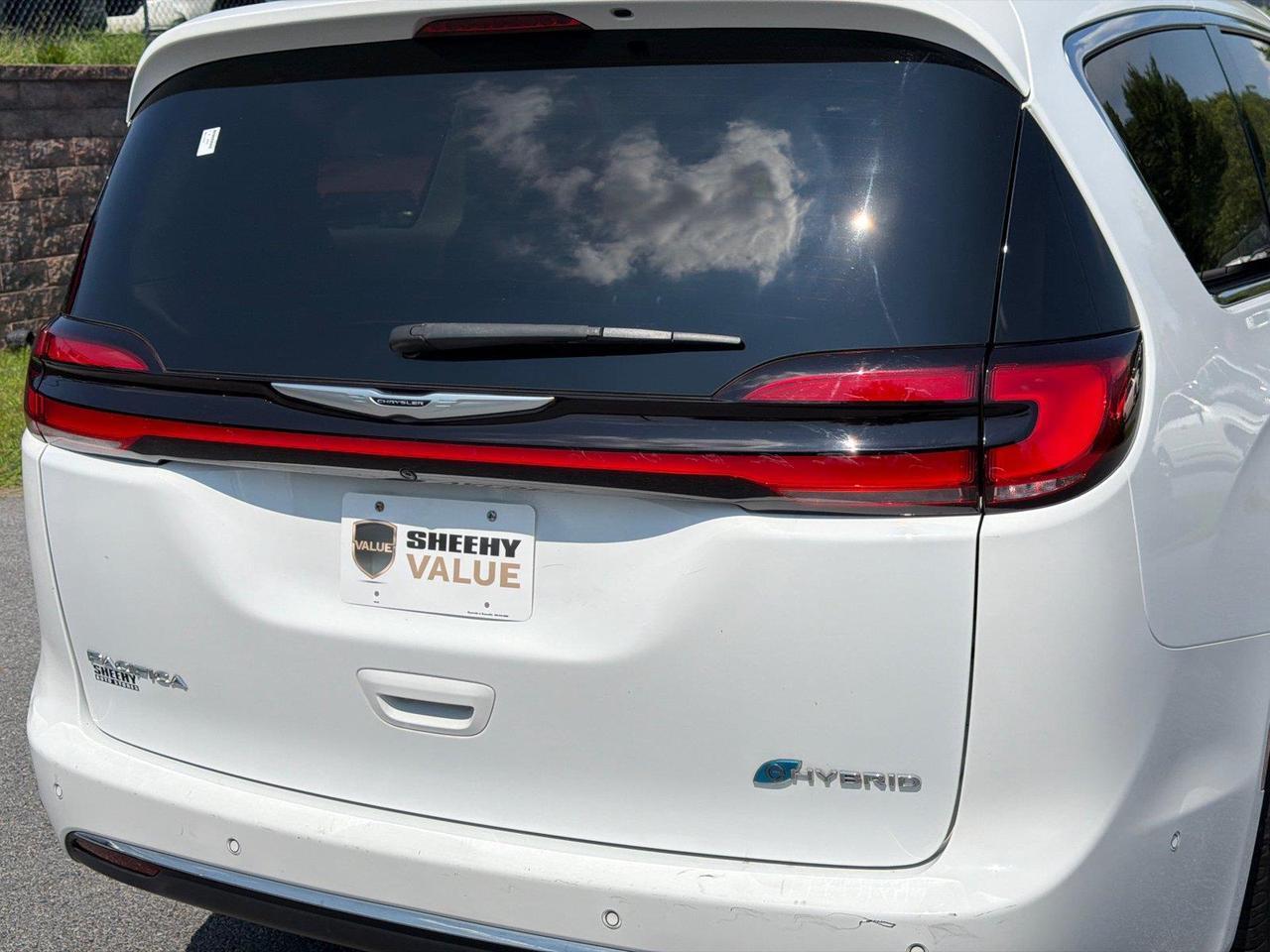 2023 Chrysler Pacifica Hybrid Limited Hagerstown MD