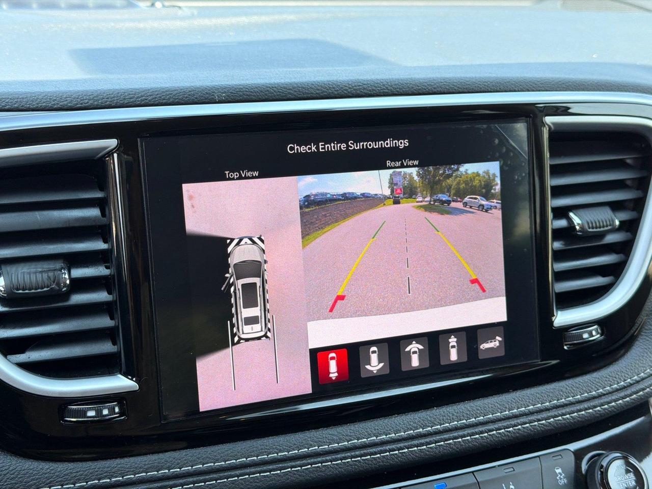 2023 Chrysler Pacifica Hybrid Limited Hagerstown MD