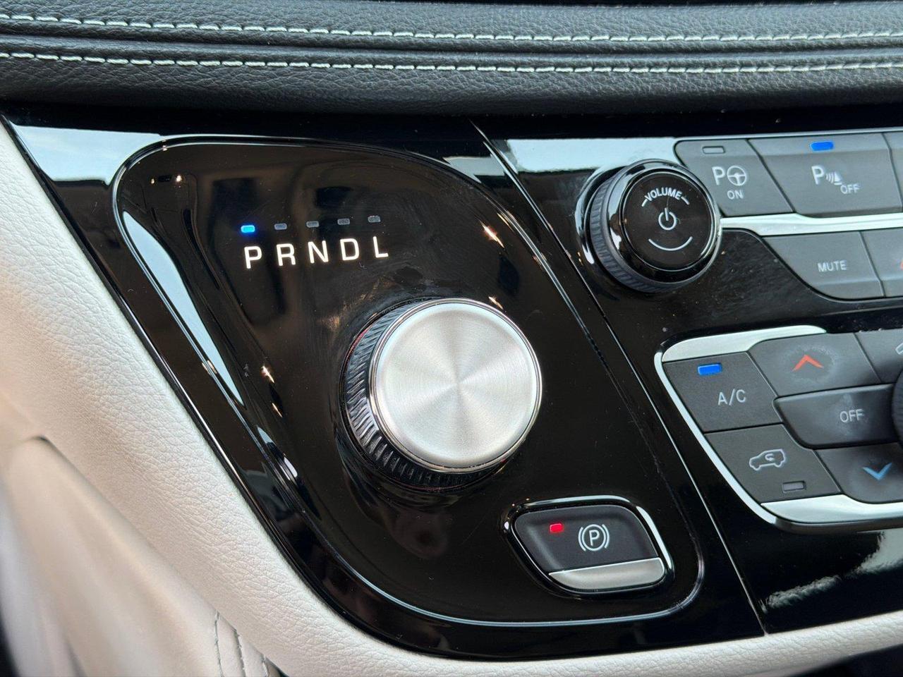 2023 Chrysler Pacifica Hybrid Limited Hagerstown MD