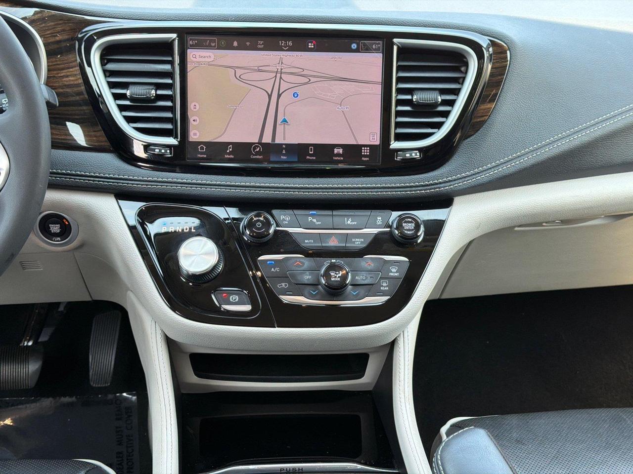 2023 Chrysler Pacifica Hybrid Limited Hagerstown MD