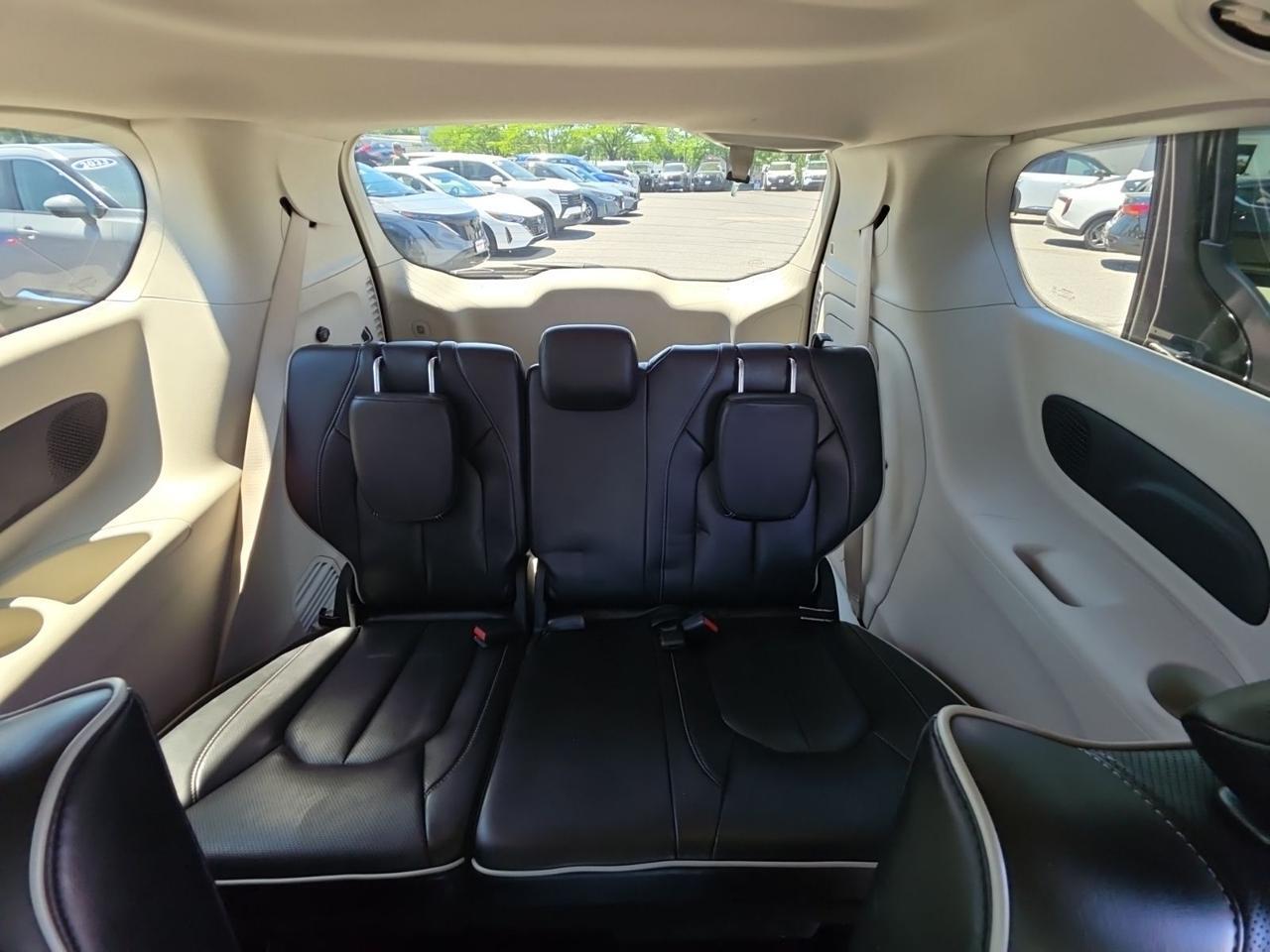 2023 Chrysler Pacifica Hybrid Limited Glen Burnie MD