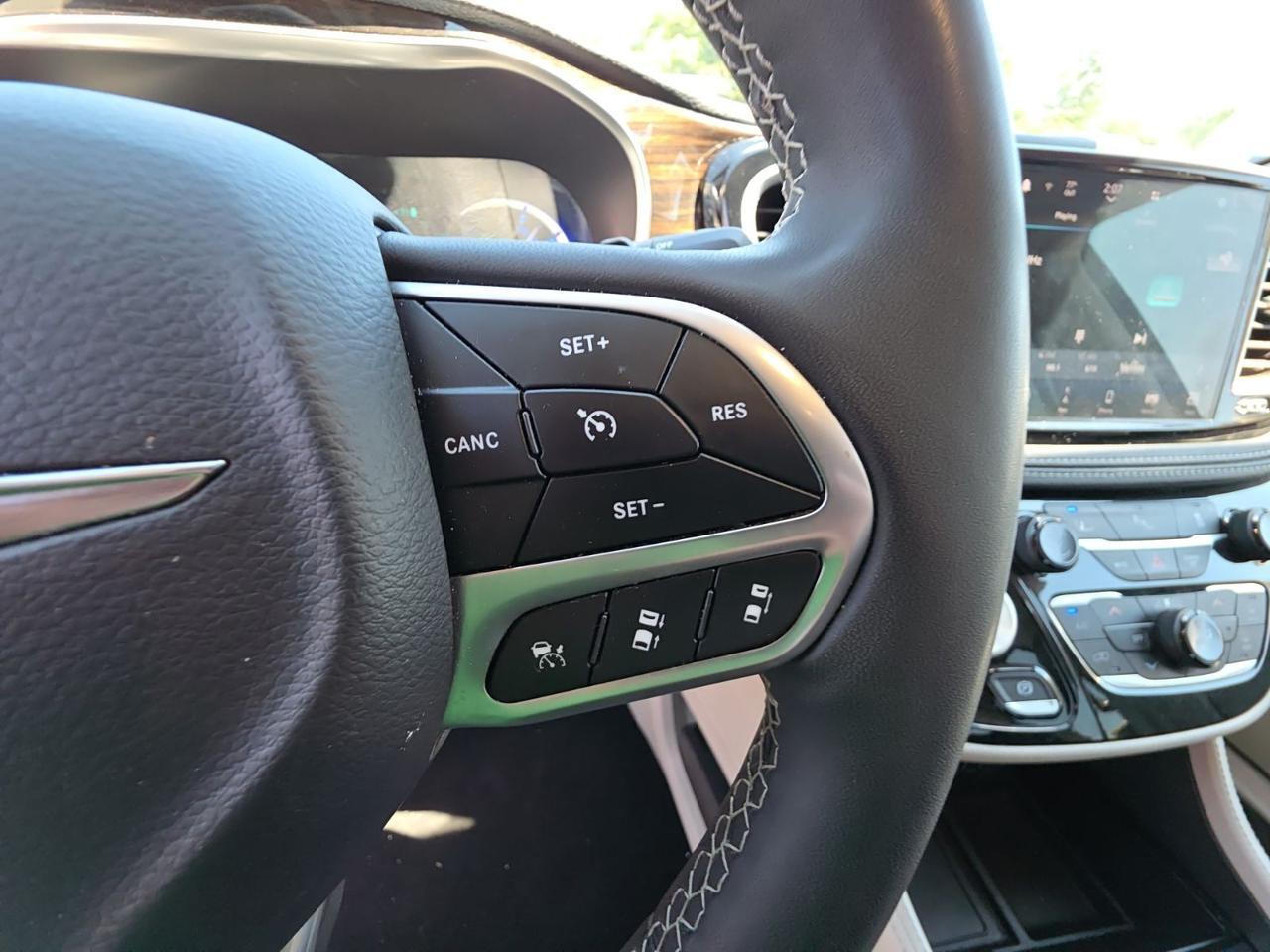 2023 Chrysler Pacifica Hybrid Limited Glen Burnie MD