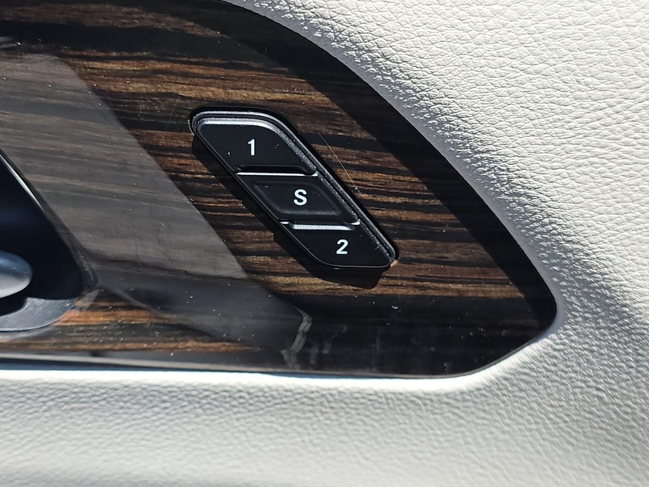 2023 Chrysler Pacifica Hybrid Limited Glen Burnie MD