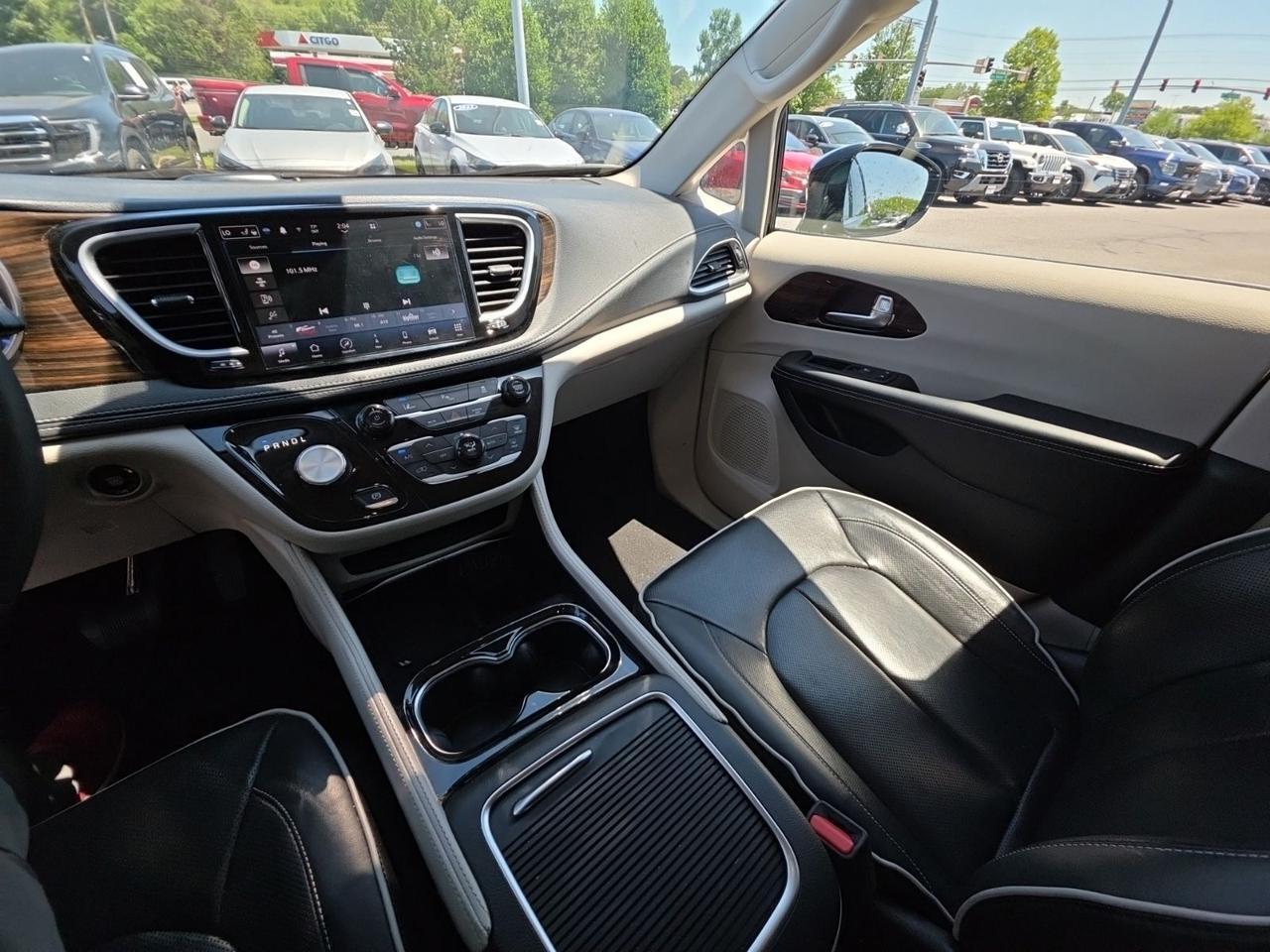 2023 Chrysler Pacifica Hybrid Limited Glen Burnie MD