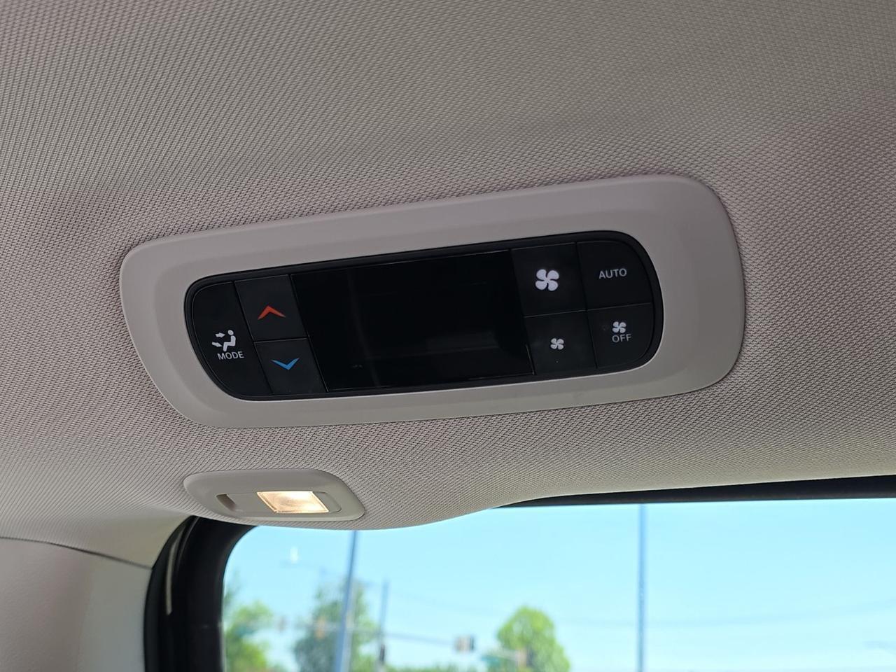 2023 Chrysler Pacifica Hybrid Limited Glen Burnie MD