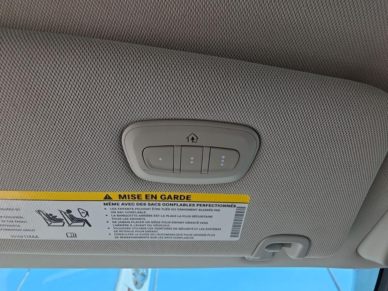 2023 Chrysler Pacifica Hybrid Limited Glen Burnie MD