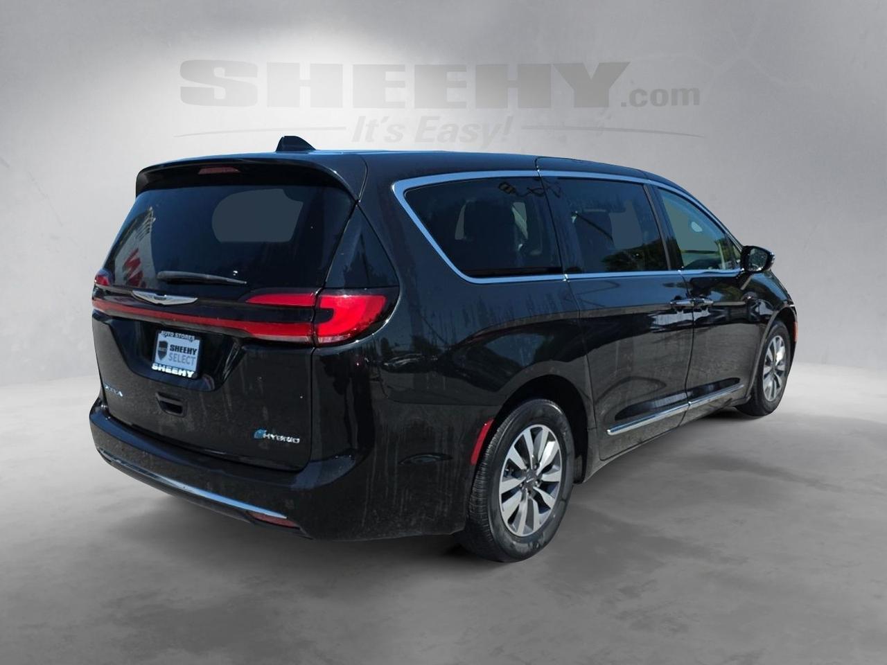 2023 Chrysler Pacifica Hybrid Limited Glen Burnie MD