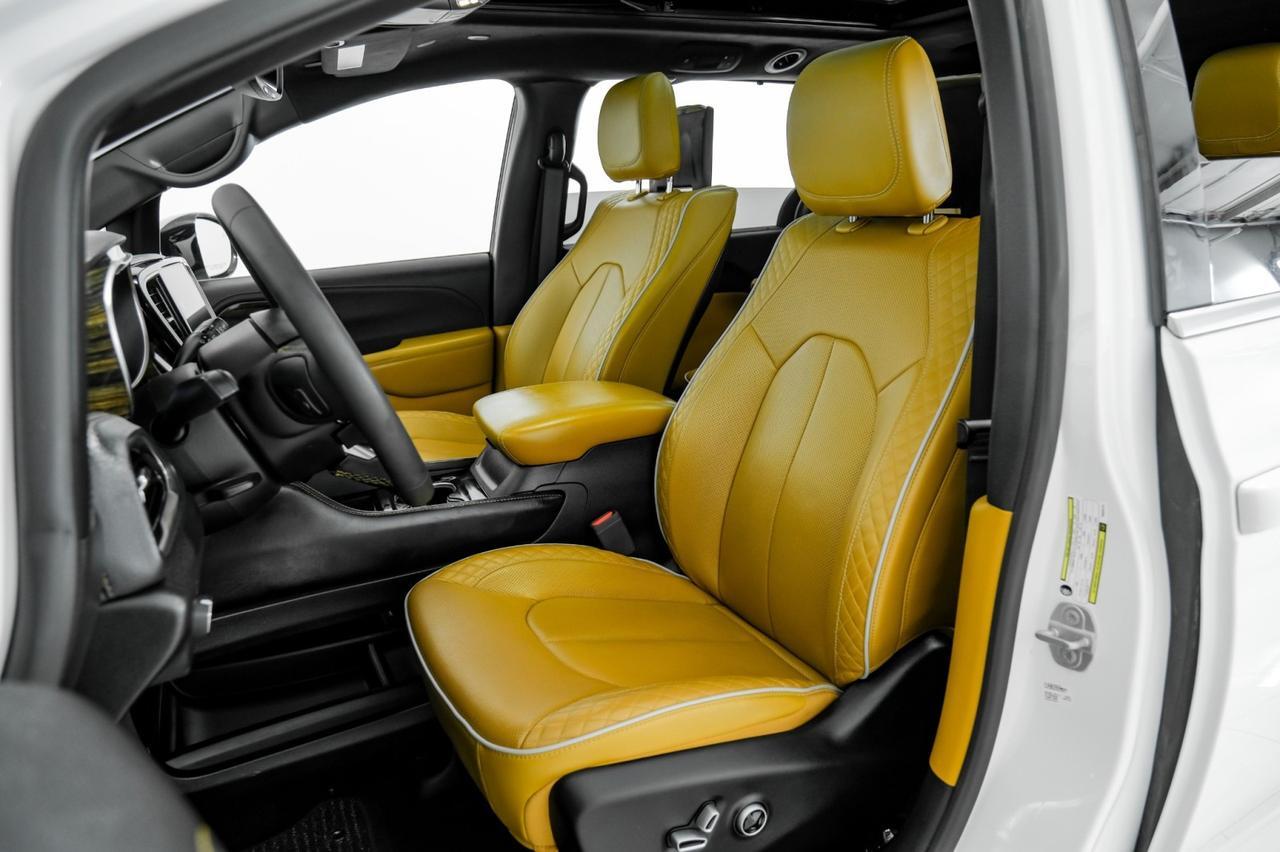 2023 Chrysler Pacifica Hybrid PINNACLE SAFETY SPHERE BLIND SPOT ASSIST LANE DEPARTURE FORWARD Carrollton TX