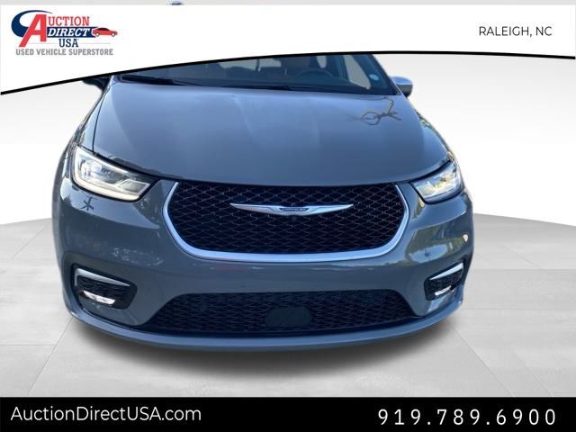 2023 Chrysler Pacifica Hybrid Pinnacle Raleigh NC