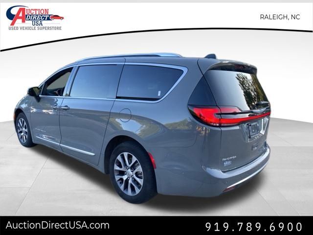 2023 Chrysler Pacifica Hybrid Pinnacle Raleigh NC
