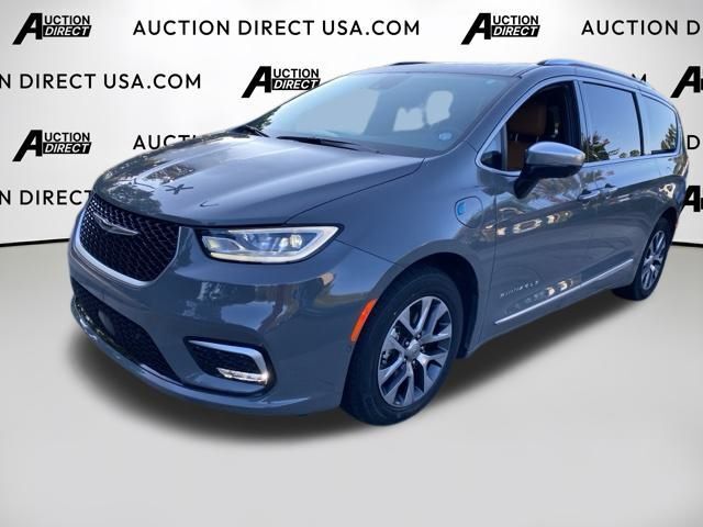 2023 Chrysler Pacifica Hybrid Pinnacle Raleigh NC