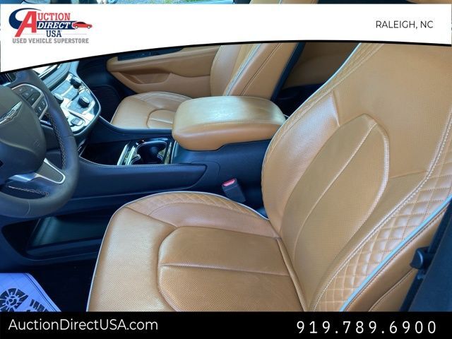 2023 Chrysler Pacifica Hybrid Pinnacle Raleigh NC