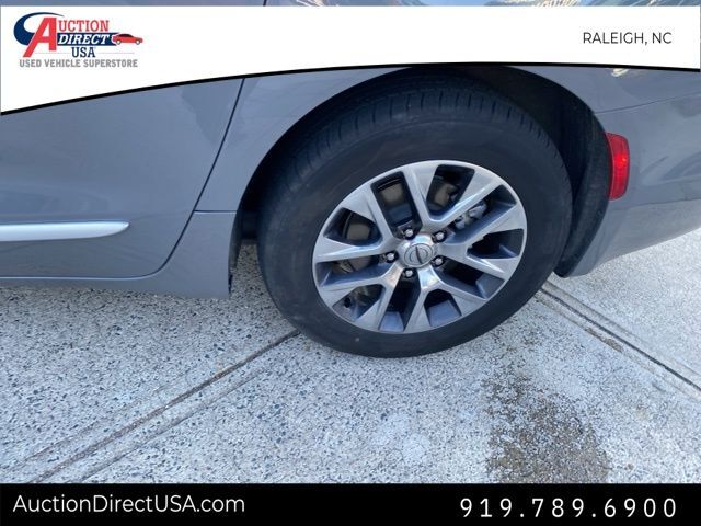 2023 Chrysler Pacifica Hybrid Pinnacle Raleigh NC