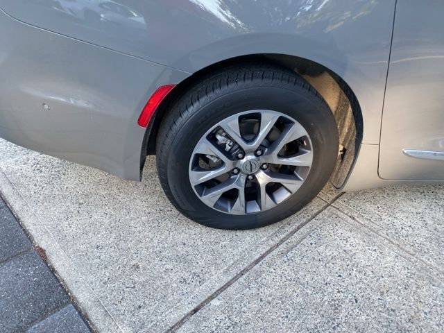 2023 Chrysler Pacifica Hybrid Pinnacle Raleigh NC