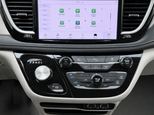2023 Chrysler Pacifica Hybrid Touring L Kerrville TX