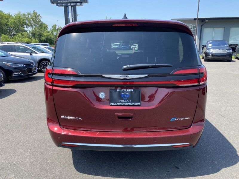 2023 Chrysler Pacifica Hybrid Touring L Bristol  PA