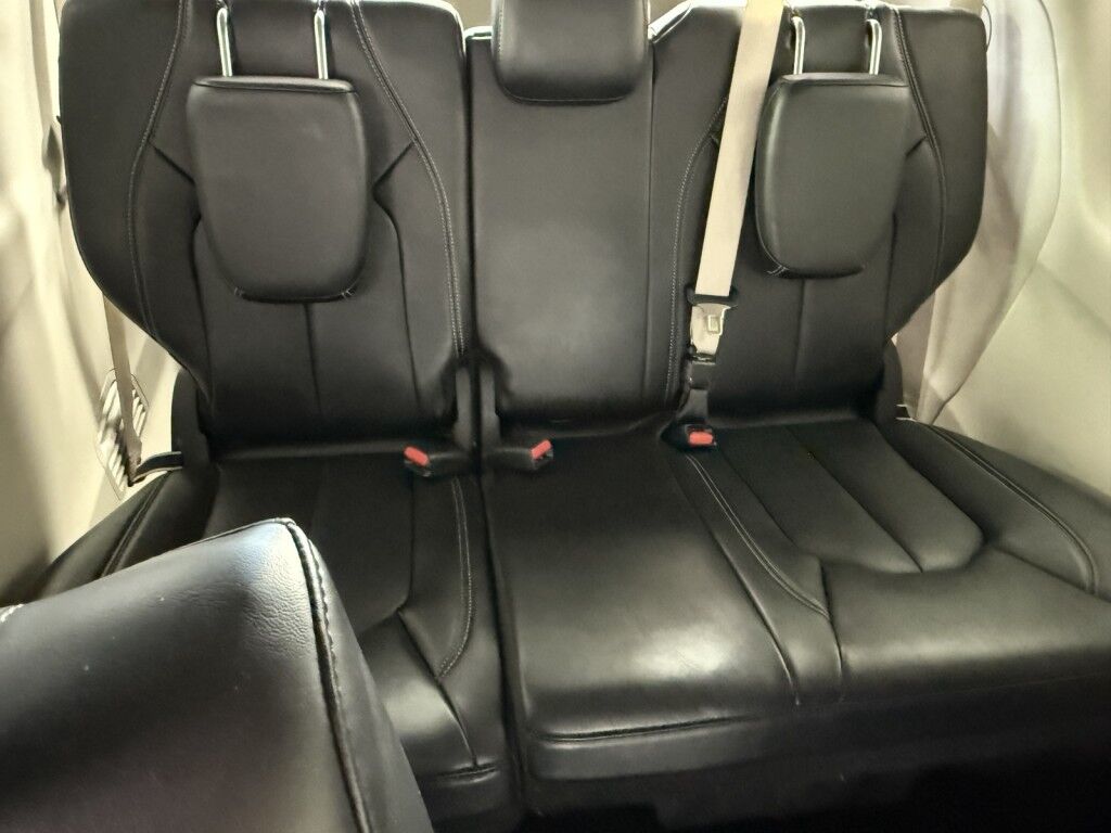 2023 Chrysler Pacifica Hybrid Touring L Maumee OH