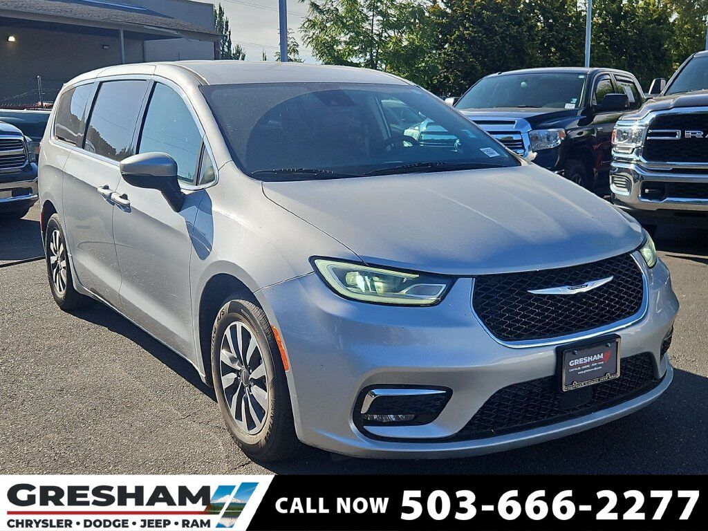 2023 Chrysler Pacifica Hybrid Touring L