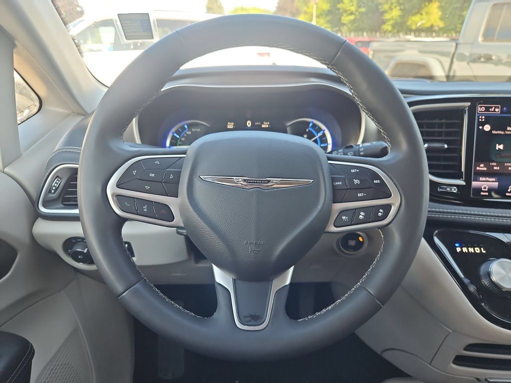 2023 Chrysler Pacifica Hybrid Touring L Gresham OR