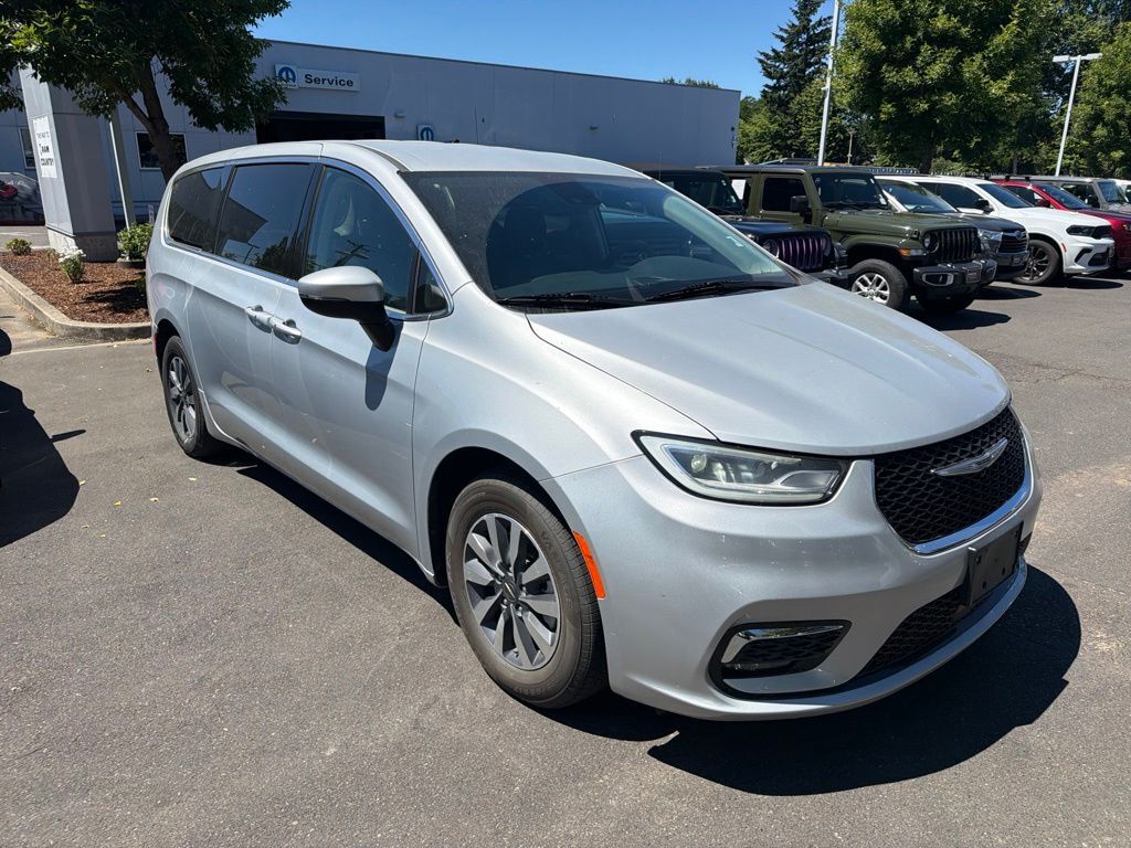 2023 Chrysler Pacifica Hybrid Touring L Gresham OR