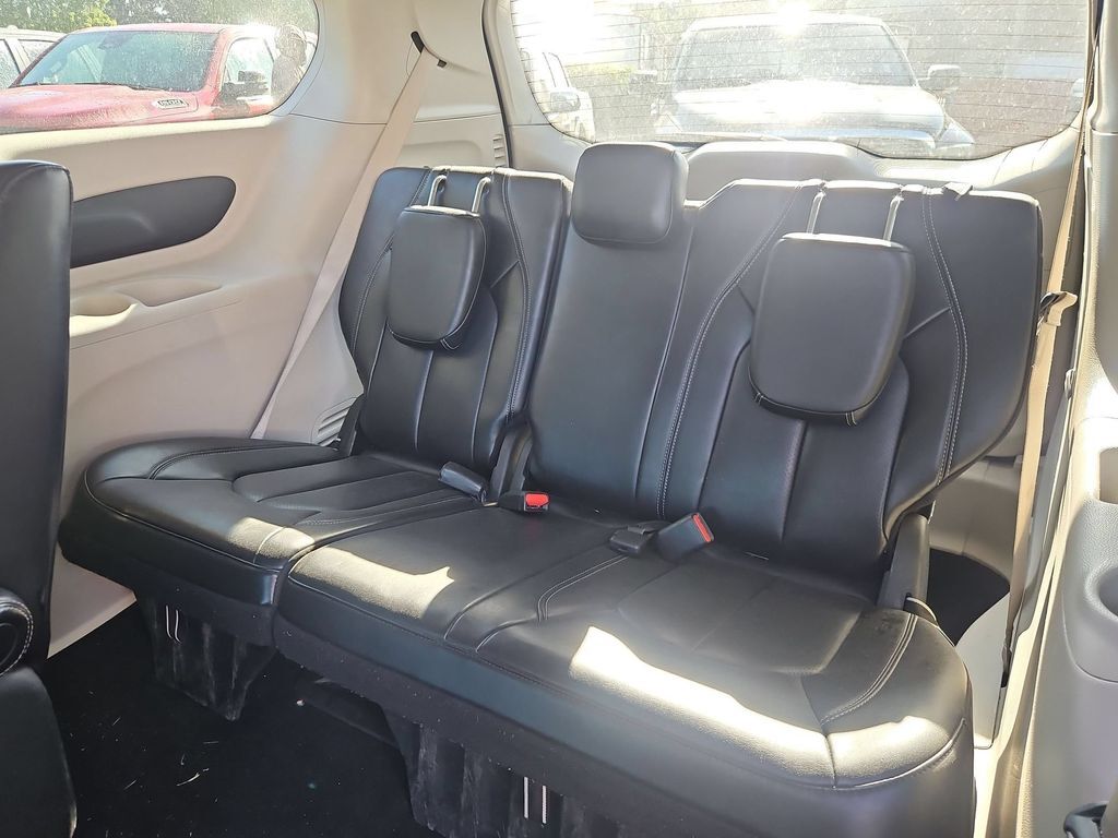 2023 Chrysler Pacifica Hybrid Touring L Gresham OR
