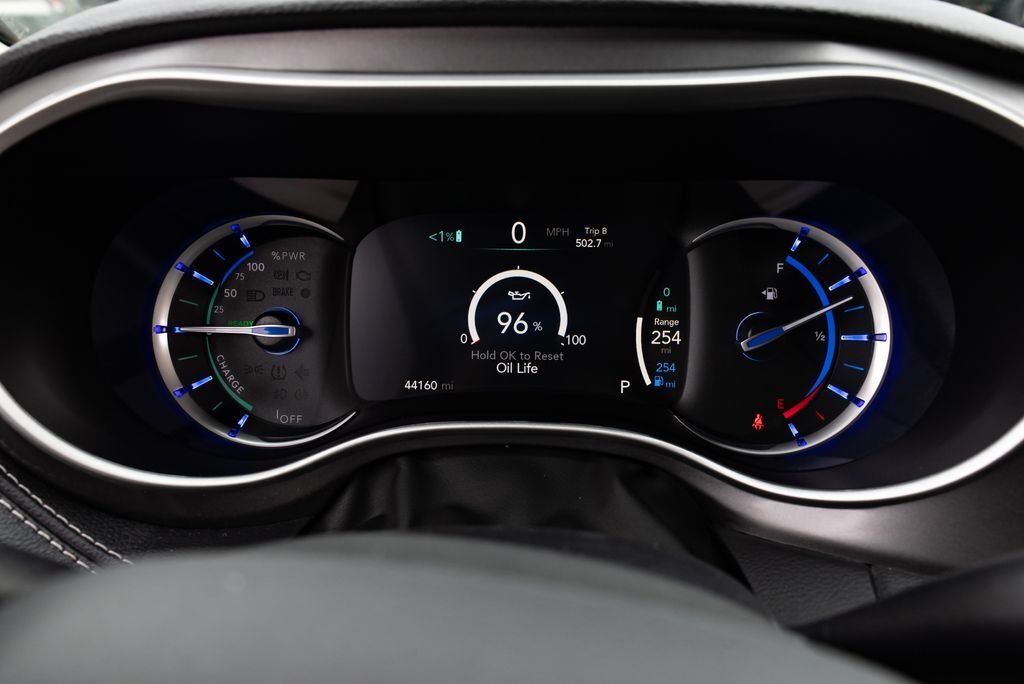 2023 Chrysler Pacifica Hybrid Touring L Milwaukie OR