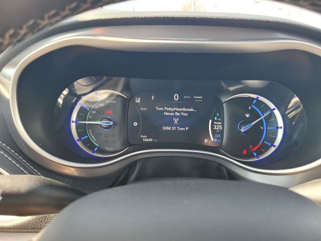 2023 Chrysler Pacifica Hybrid Touring L Roseville CA