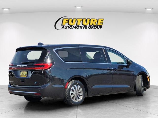 2023 Chrysler Pacifica Hybrid Touring L Roseville CA