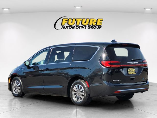 2023 Chrysler Pacifica Hybrid Touring L Roseville CA