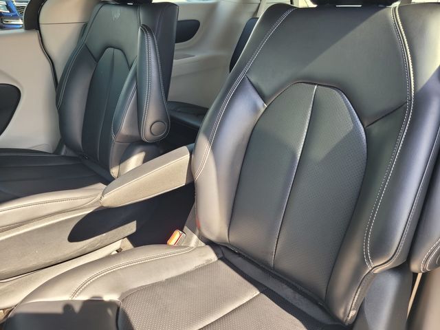 2023 Chrysler Pacifica Hybrid Touring L Roseville CA