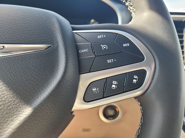 2023 Chrysler Pacifica Hybrid Touring L Roseville CA