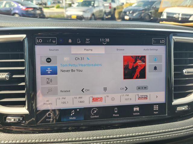 2023 Chrysler Pacifica Hybrid Touring L Roseville CA